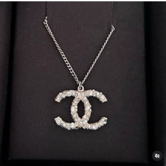 AUTHENTIC GORGEOUS Chanel crystal palladium necklace - Picture 5 of 7